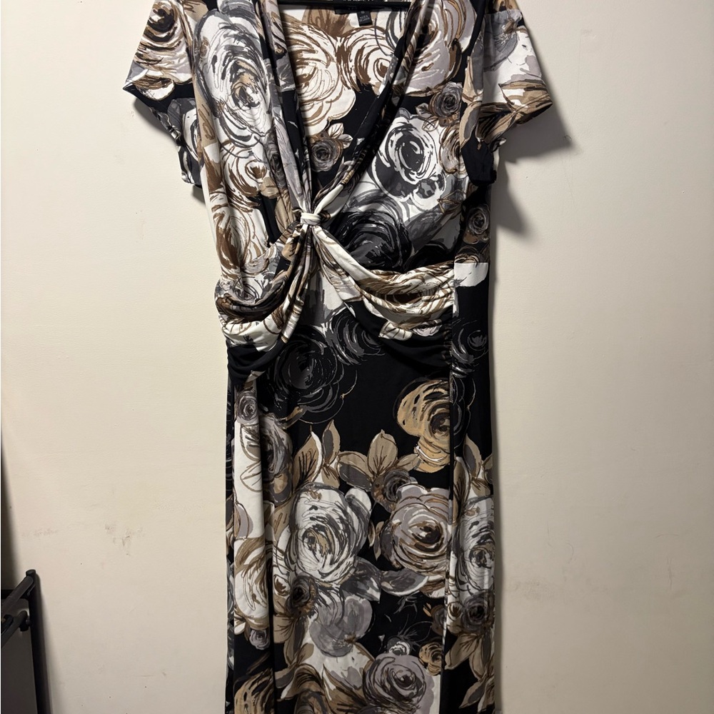 connected apparel Floral Twist-Front Midi Dress in Black, Cream & Gold